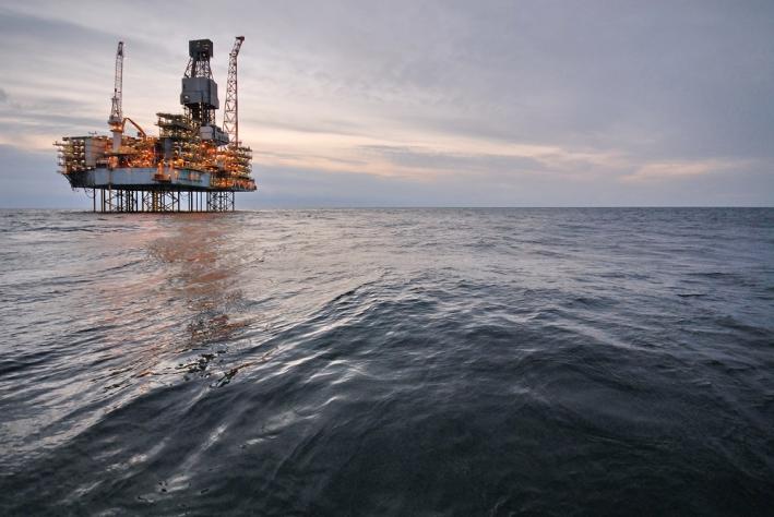 <Azərbaycan neftinin bir barreli 66,28 dollara satılır.....