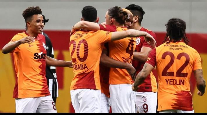 <Galatasaray zirveyi karıştırdı.....