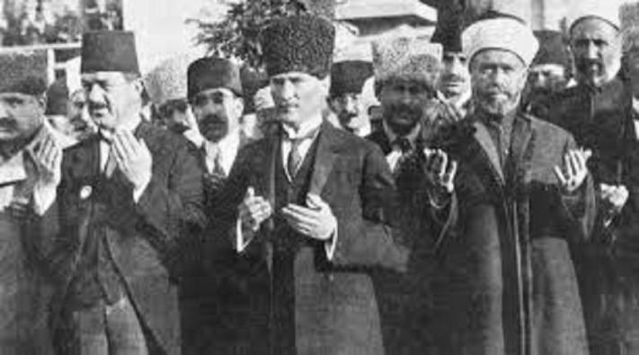 <Atatürk’ün hazırlattığı hutbeler: Kadir Gecesi.....