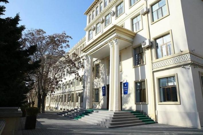 <Azərbaycan Tibb Universiteti ilk dəfə olaraq beynəlxalq reytinq qurumunun siyahısında yer alıb.....
