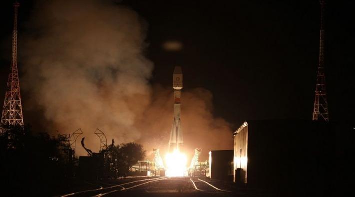 <Rusya, OneWeb’e ait 34 uyduyu daha uzaya fırlattı.....