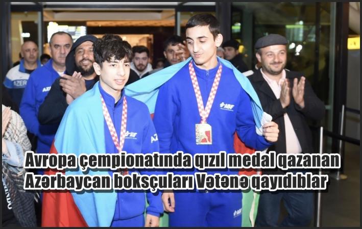 <Avropa çempionatında qızıl medal qazanan Azərbaycan boksçuları Vətənə qayıdıblar